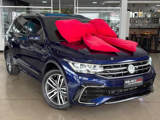 VOLKSWAGEN TIGUAN 2.0 300 TSI GASOLINA ALLSPACE R-LINE AUTOMÁTICO VOLKSWAGEN TIGUAN 2.0 300 TSI GASOLINA ALLSPACE R-LINE AUTOMÁTICO